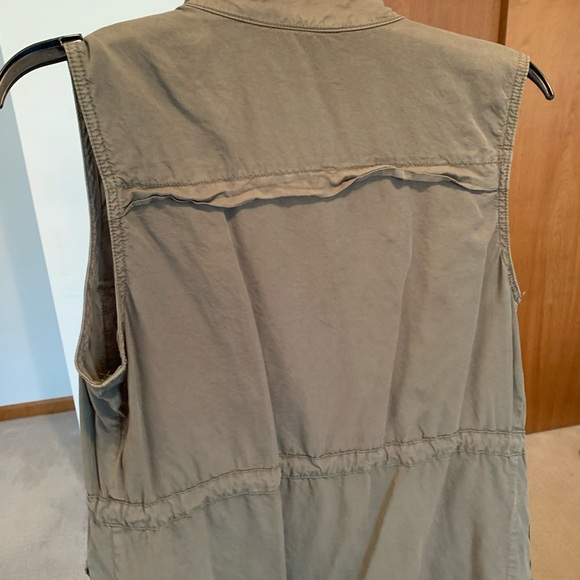 Medium utility vest - Picture 2 of 2